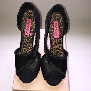 Betsey Johnson Satin Walter D'orsay Pumps